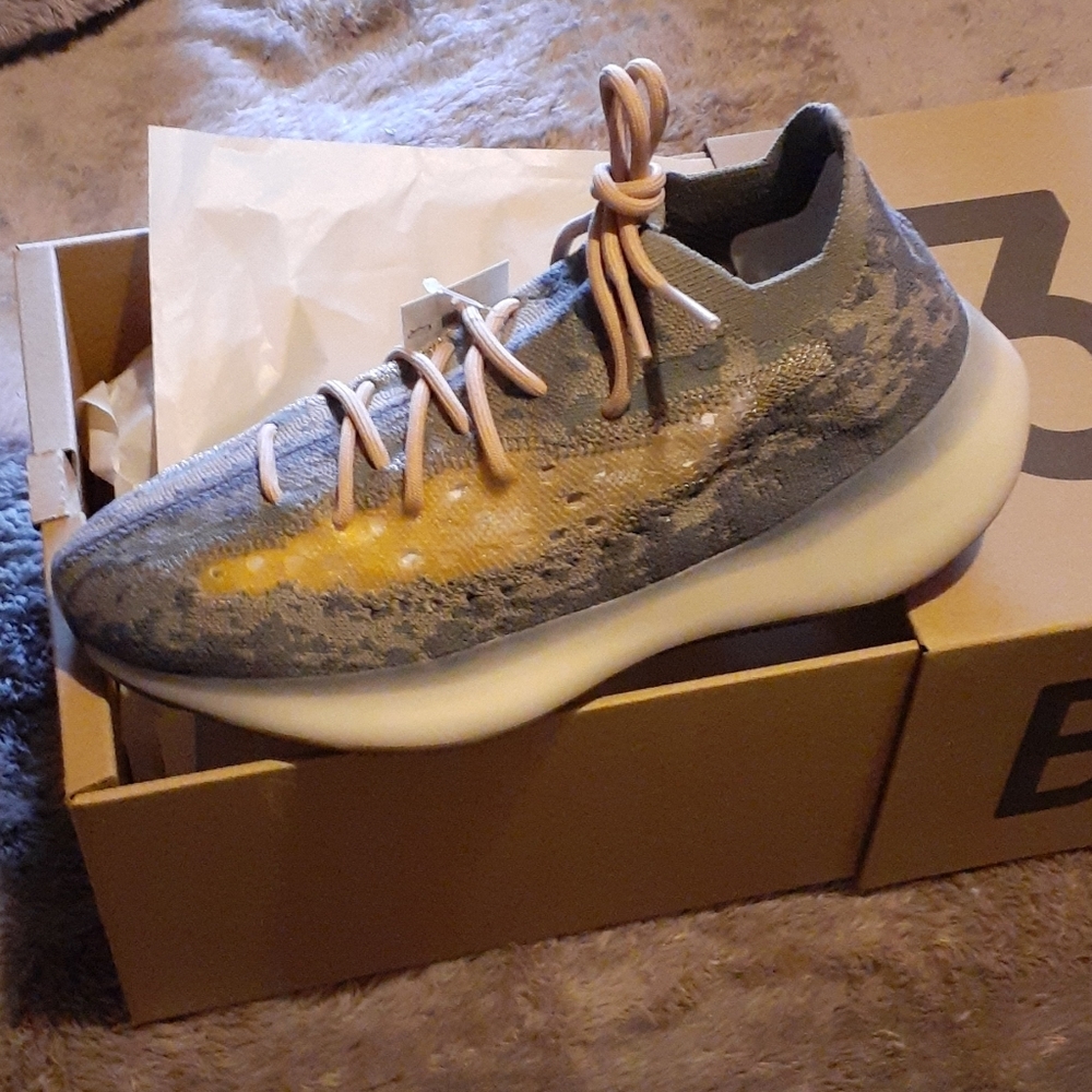 Yeezy boost 380 mist